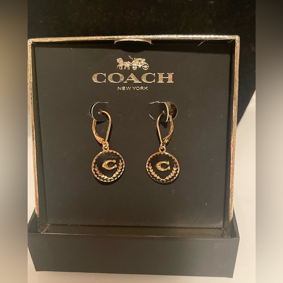 NWT Coach Earrings with the original box πππ - Picture 1 of 8